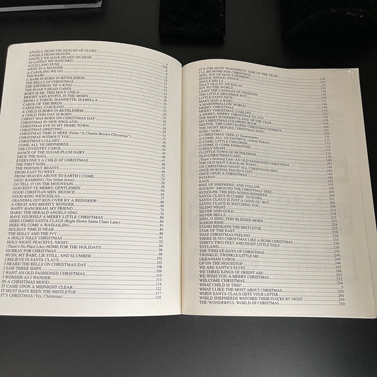 CPP Belwin The Complete Christmas Music Collection sheet music vintage 1993 book*
