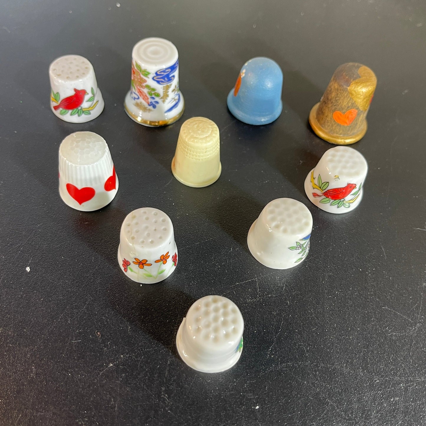 Sensational sewing thimbles set of 1o vintage sewing notions