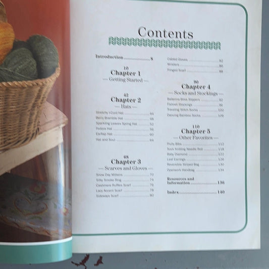 Take Along Knitting North Light 2009 Softcover Book