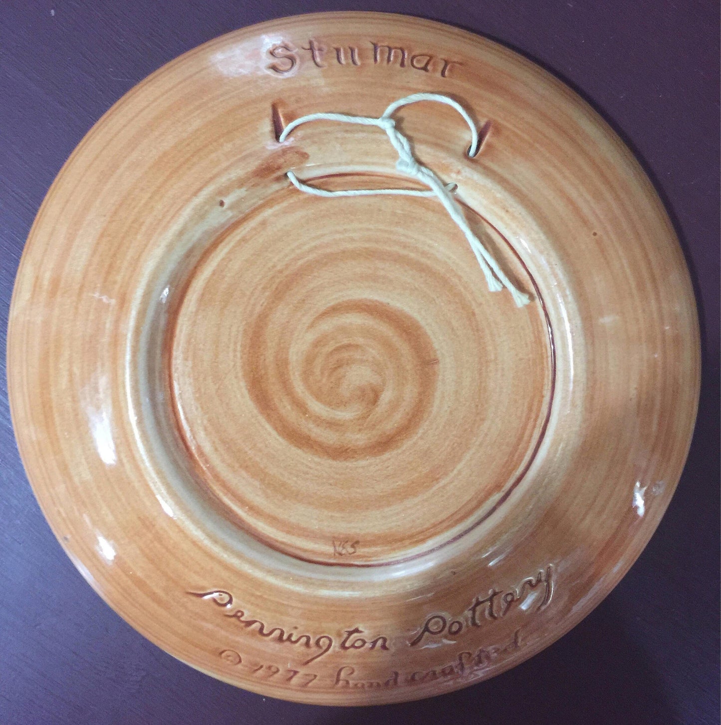 Pennington Pottery Christmas signed by artist Vintage 1977 handcrafted plate with plate hanger holes