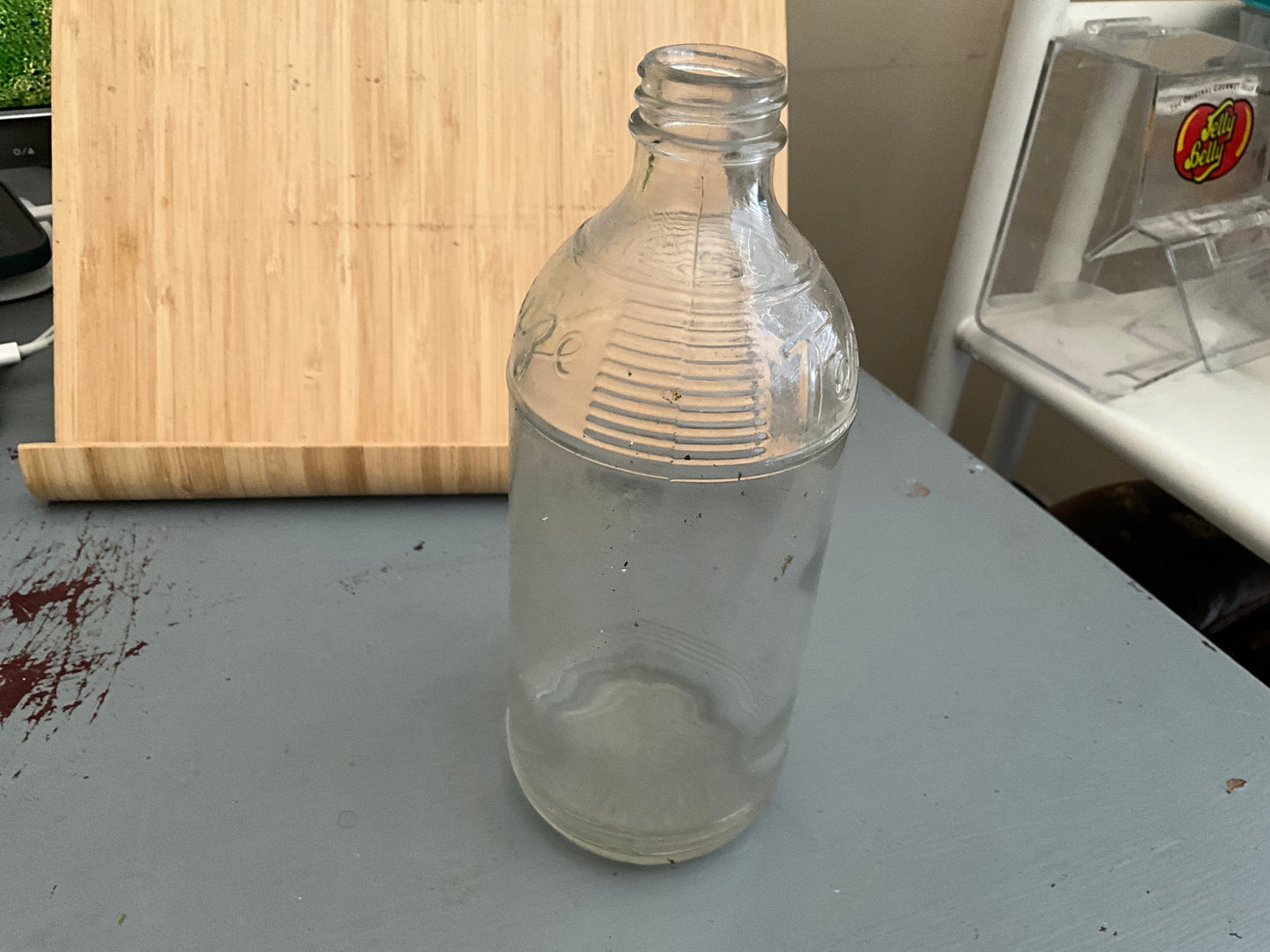 Texize 1940-50s clear glass chemical bottle vintage collectible