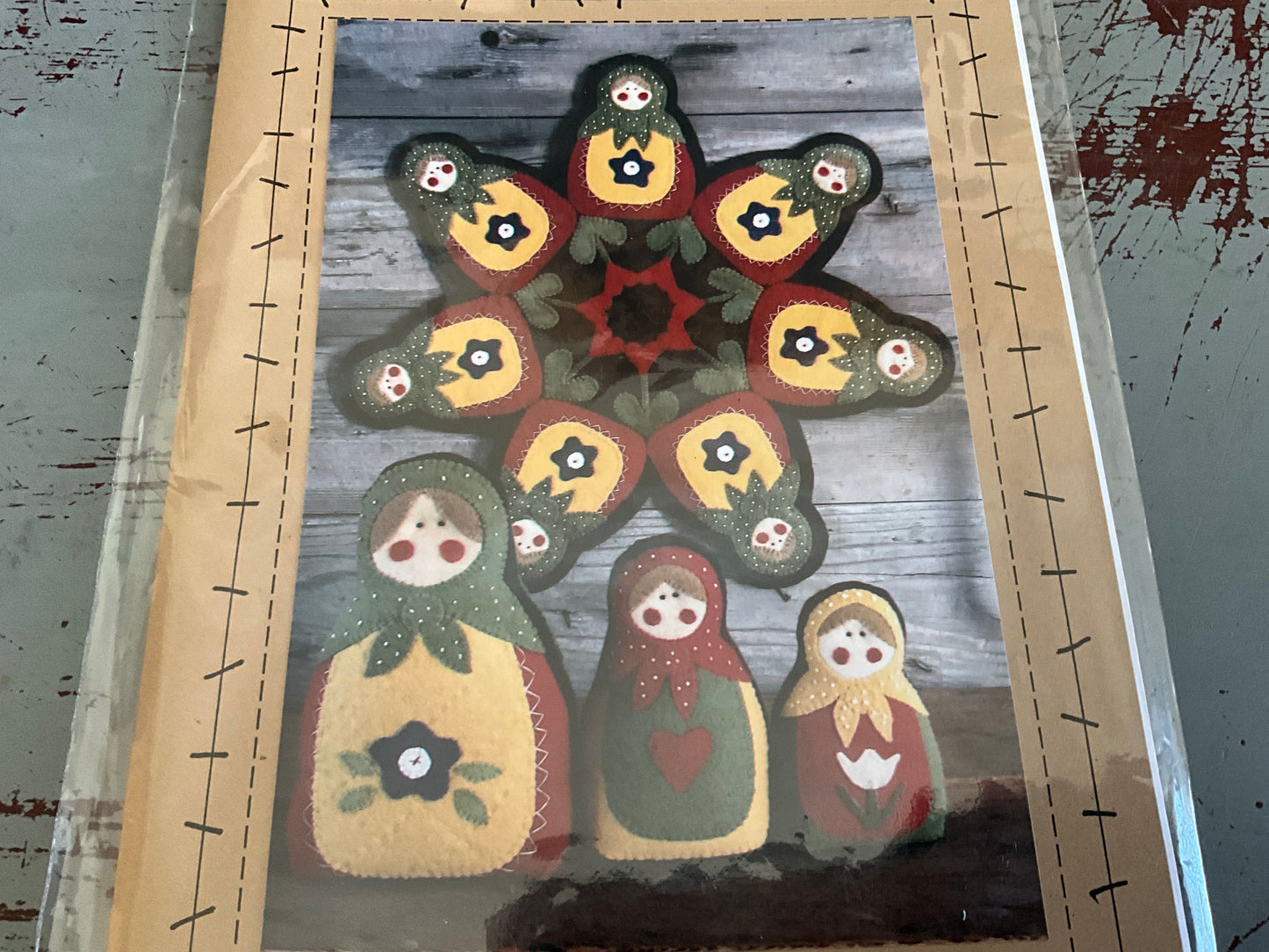 Wooden Spool Designs Babushka wool design pattern