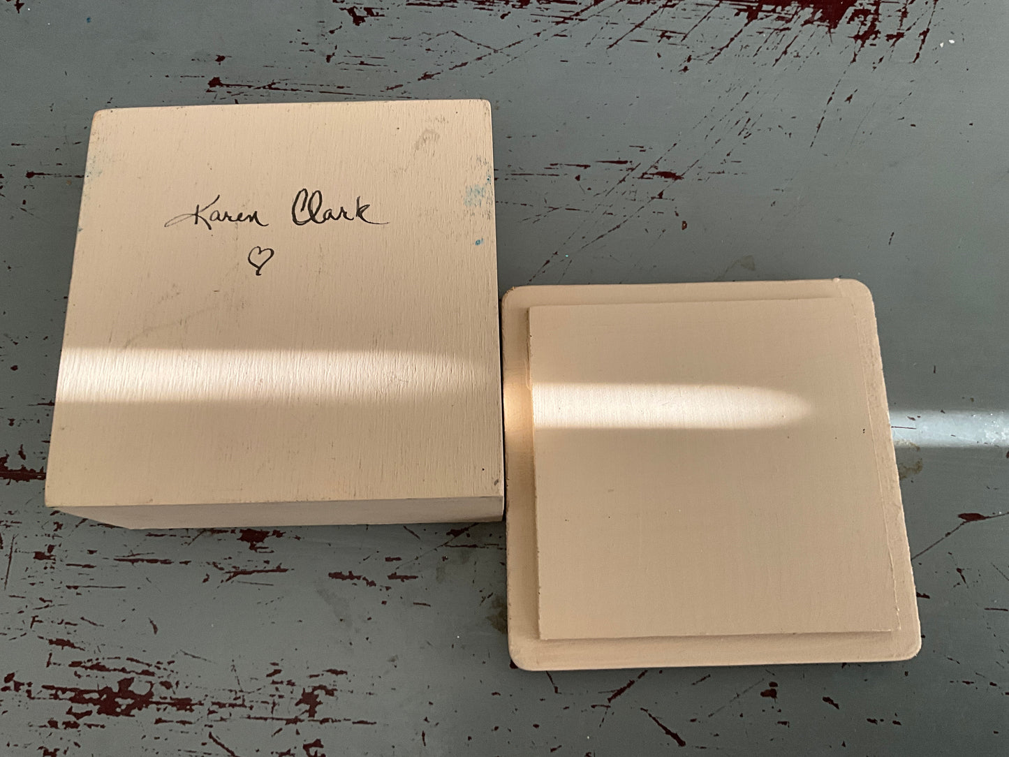 Lovely little wooden hand painted patchwork quilt on lid 3.25 inch square trinket box by Karen Clark!