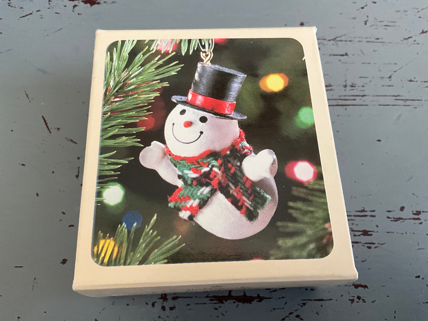 Hallmark Jolly snowman Keepsake Ornament QX407-5