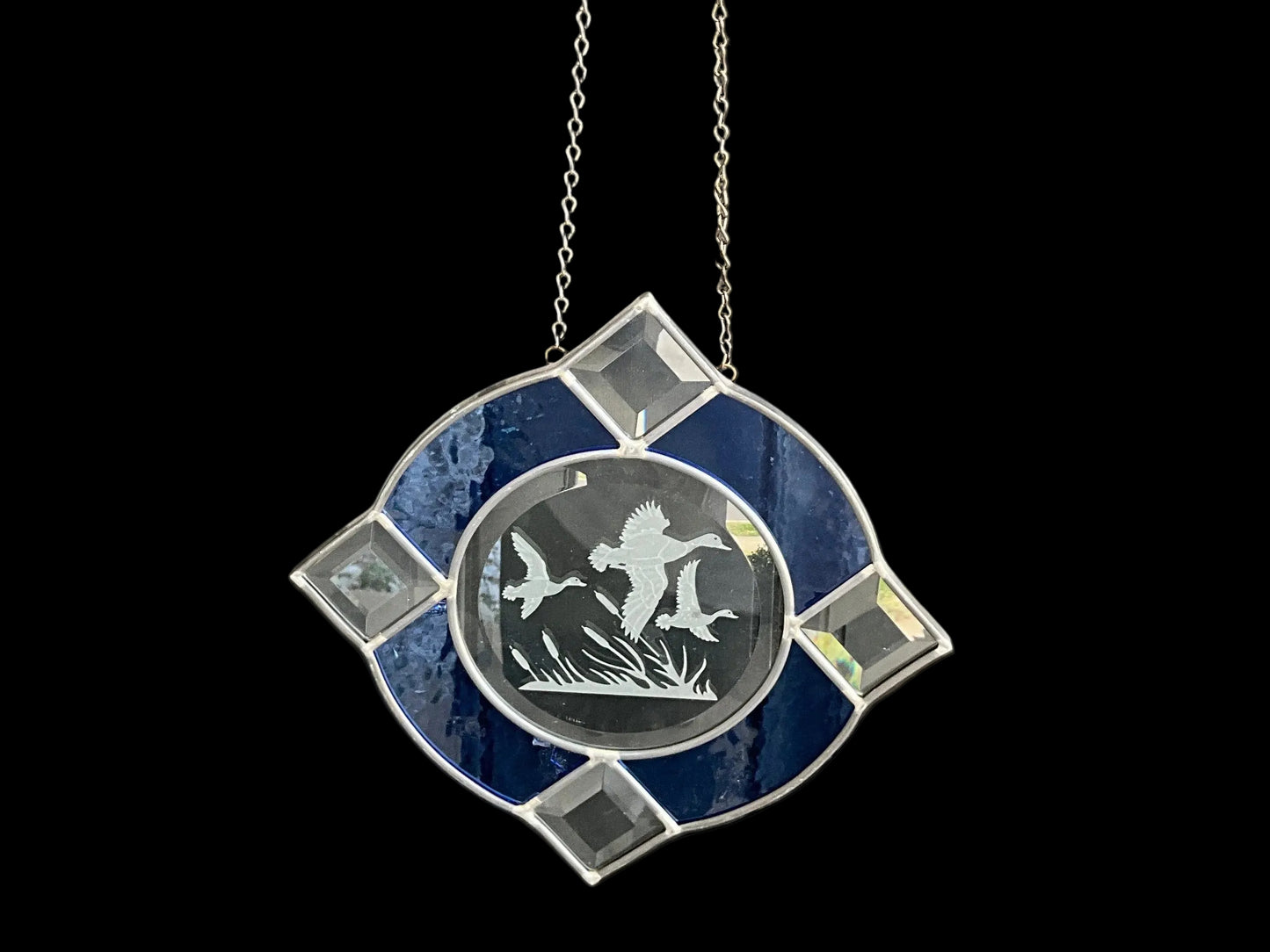 Ducks in flight absolutely beautiful 9.5 inch blue & clear leaded stained glass window/wall hanging on long chain