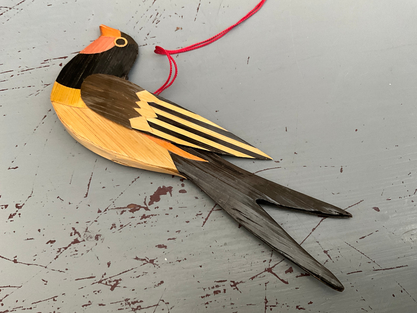 Beautiful birdie hand carved and lacquered wooden ornament