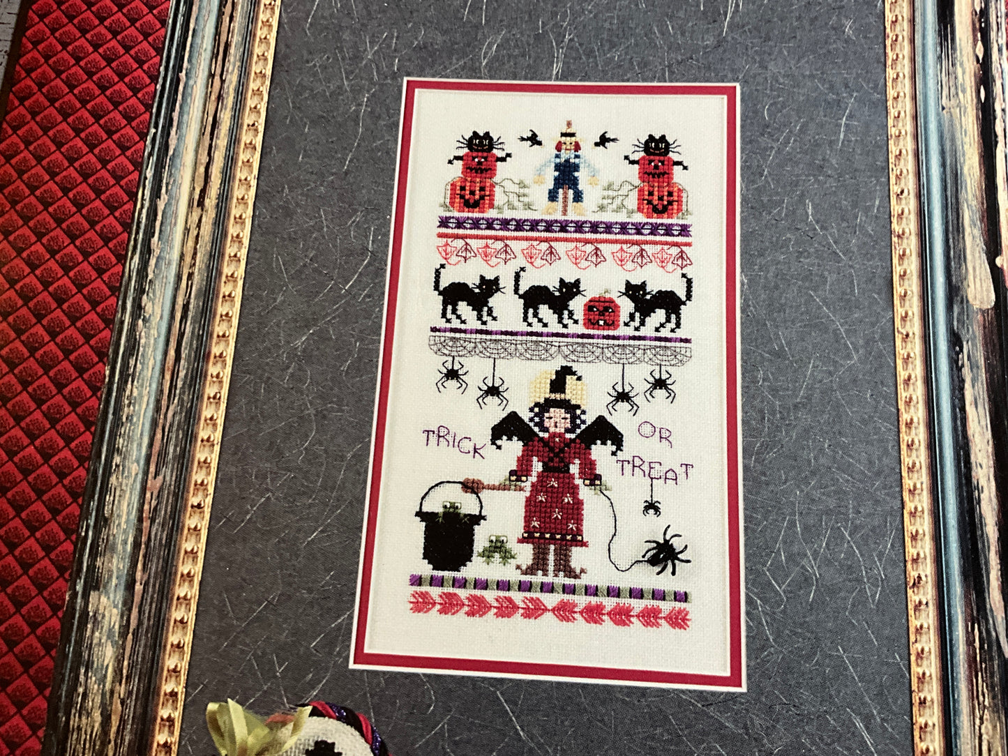 Just Nan Batty Hattie & Boo counted cross stitch charts chart with spider bead embellishment