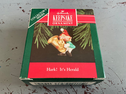 Hallmark Hark! It’s Harold #4  1992 Keepsake Ornament QX446-4