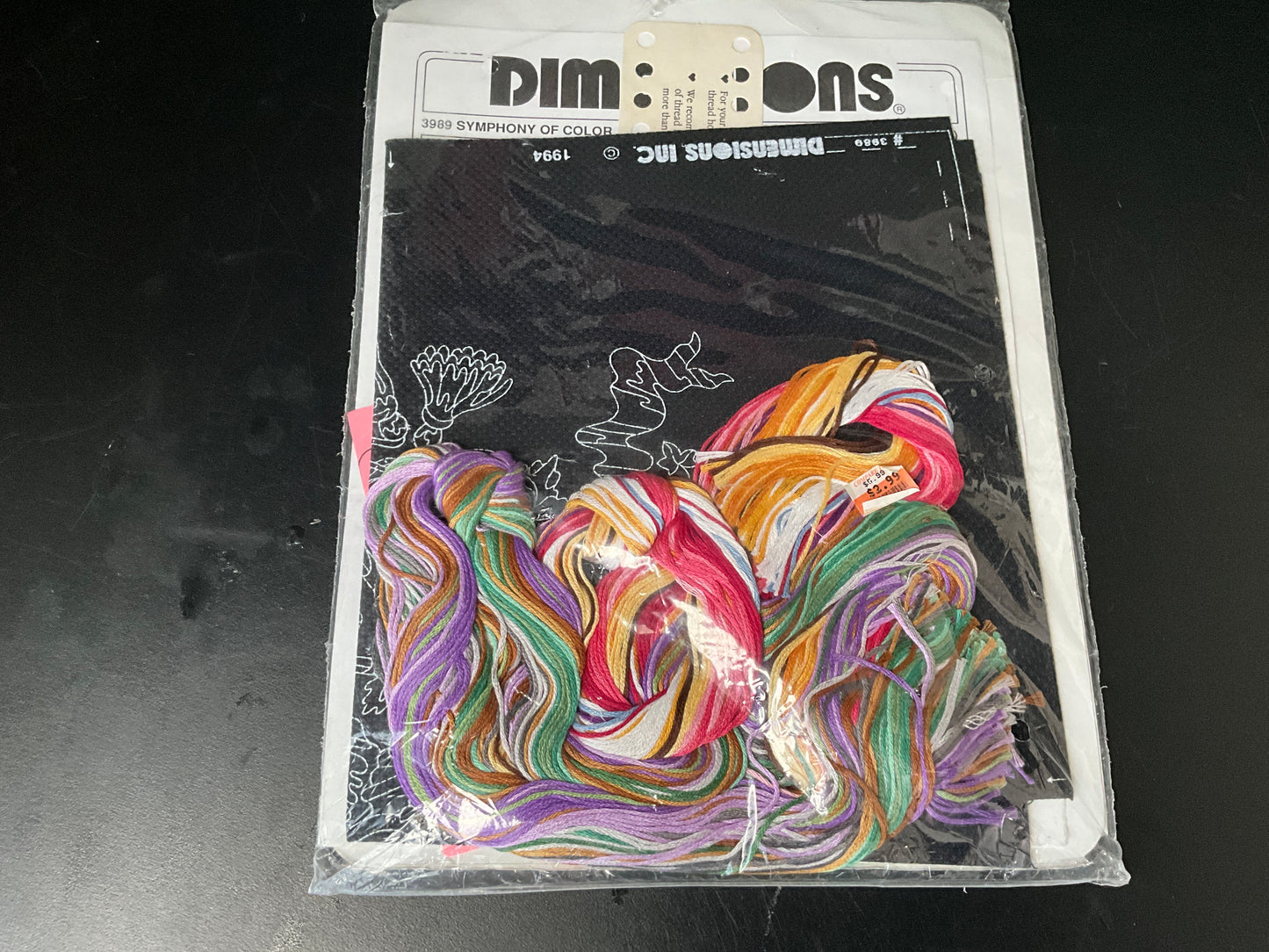 Dimensions Symphony Of Color 3989 no count cross stitch kit