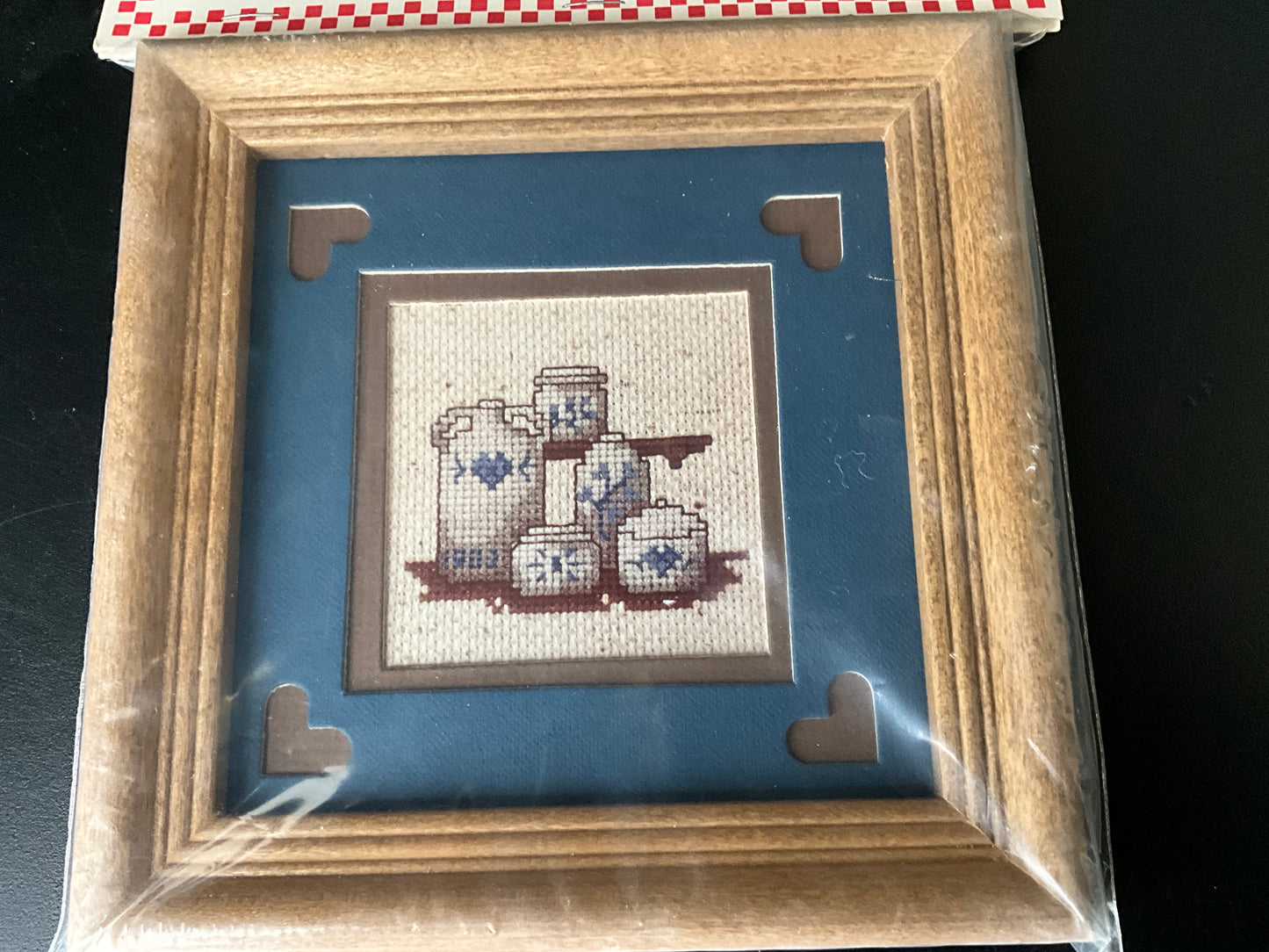 Mini Mats N Frames wooden 6 by 6 inch frame with crock set chart