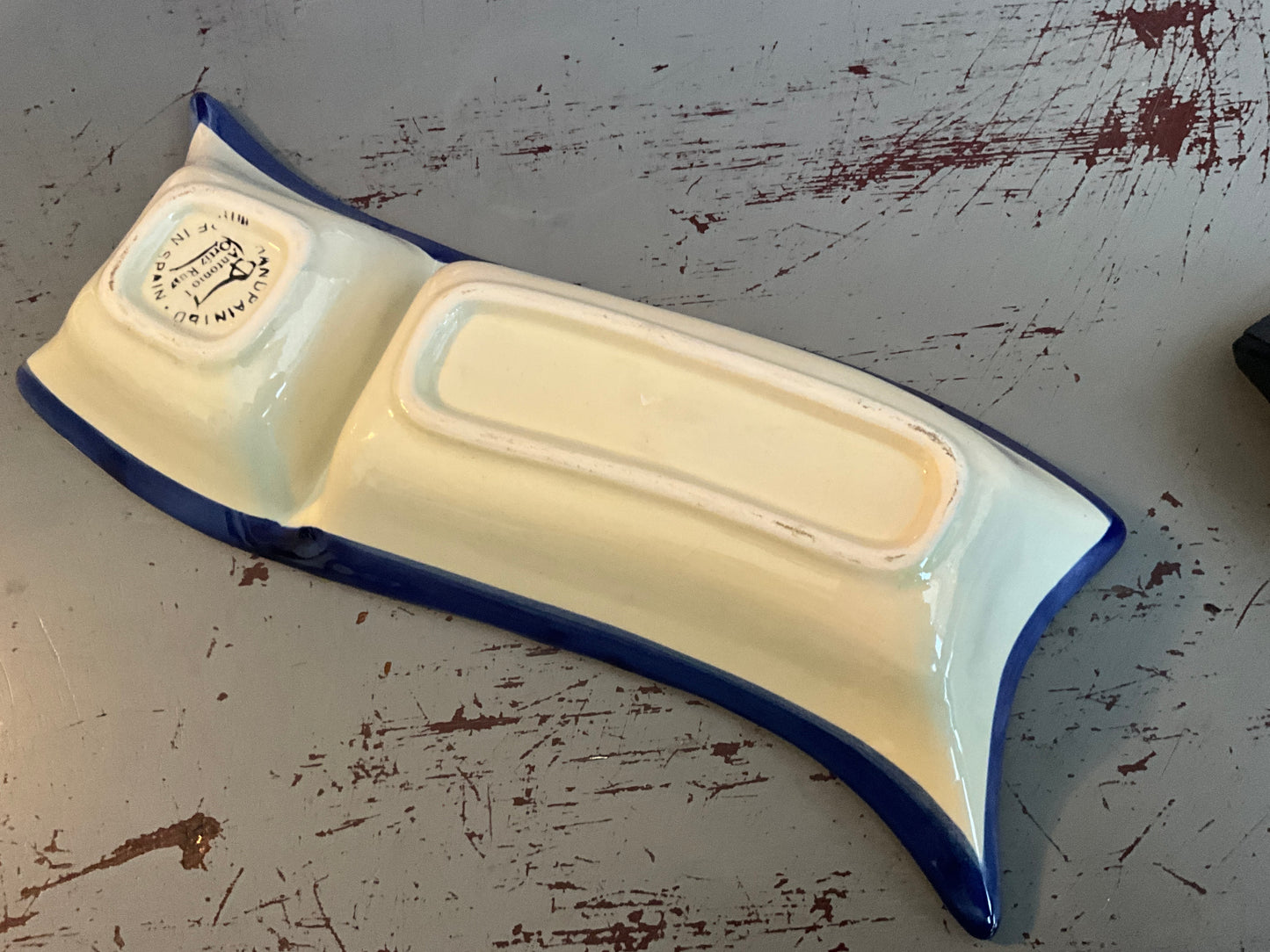 Fastástico divided serving/trinket dish Antonio Ortiz Ruiz Hand Painted in Spain blue & green floral glazed pottery