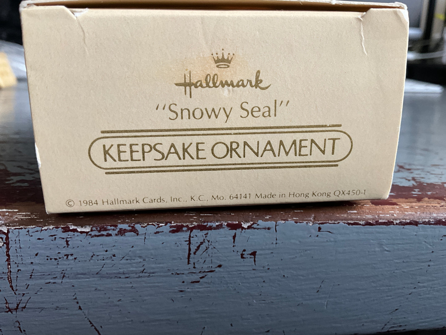 Hallmark Snowy Seal 1984 Keepsake Ornament QX450-1