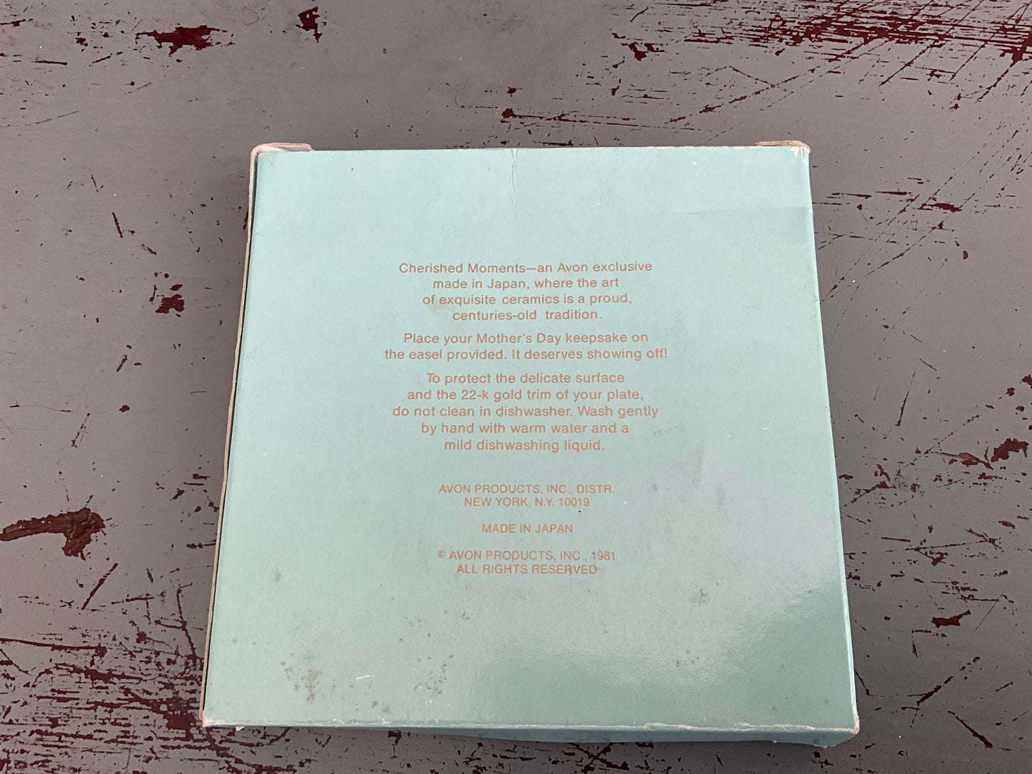 Avon “Little Things” Mother’s Day vintage 1982 collectible plate made in Japan*