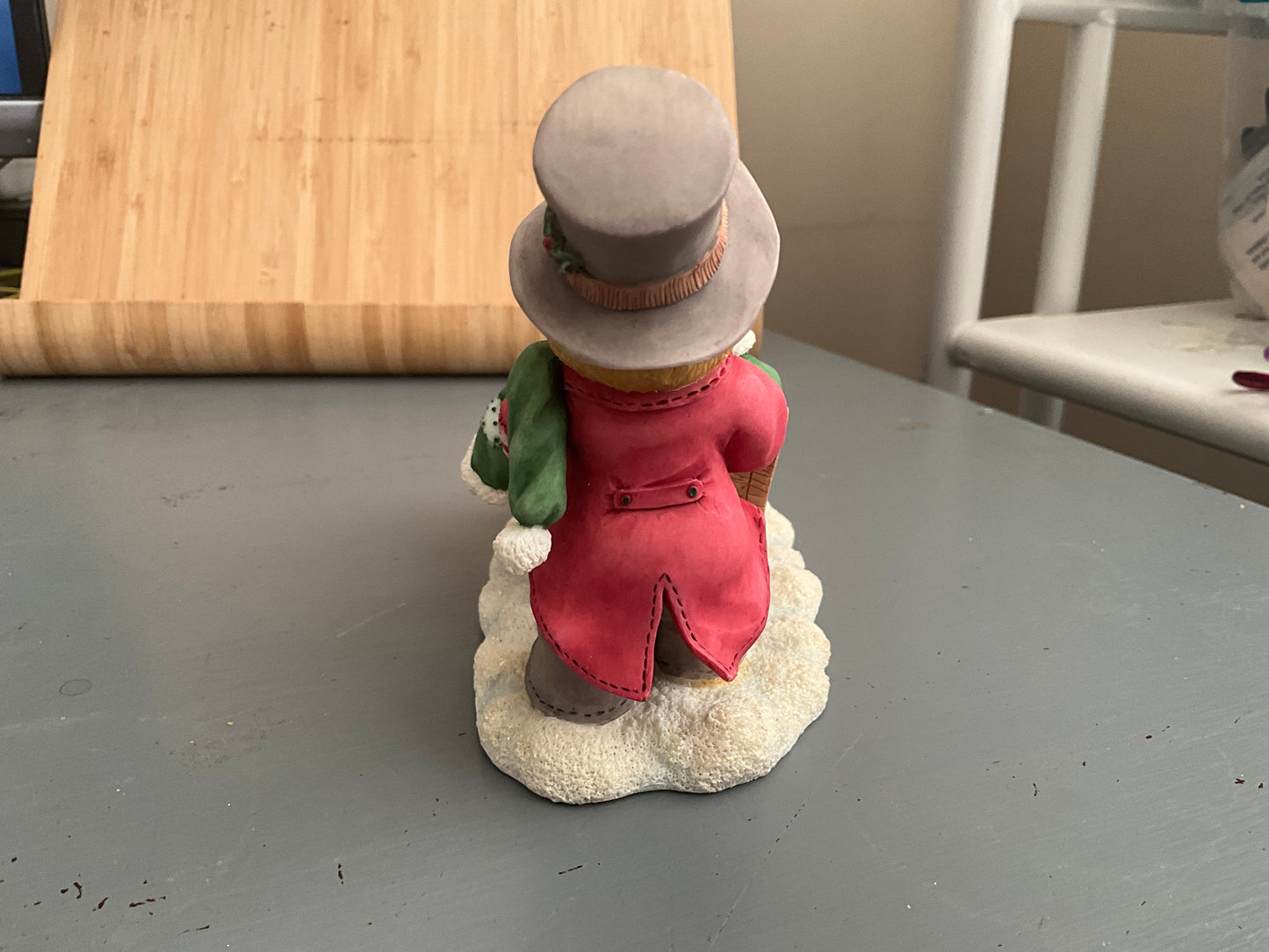 Cherished Teddies Lindsey and Lyndon walking in a winter wonderland boy pushing a girl in a sleigh figurine