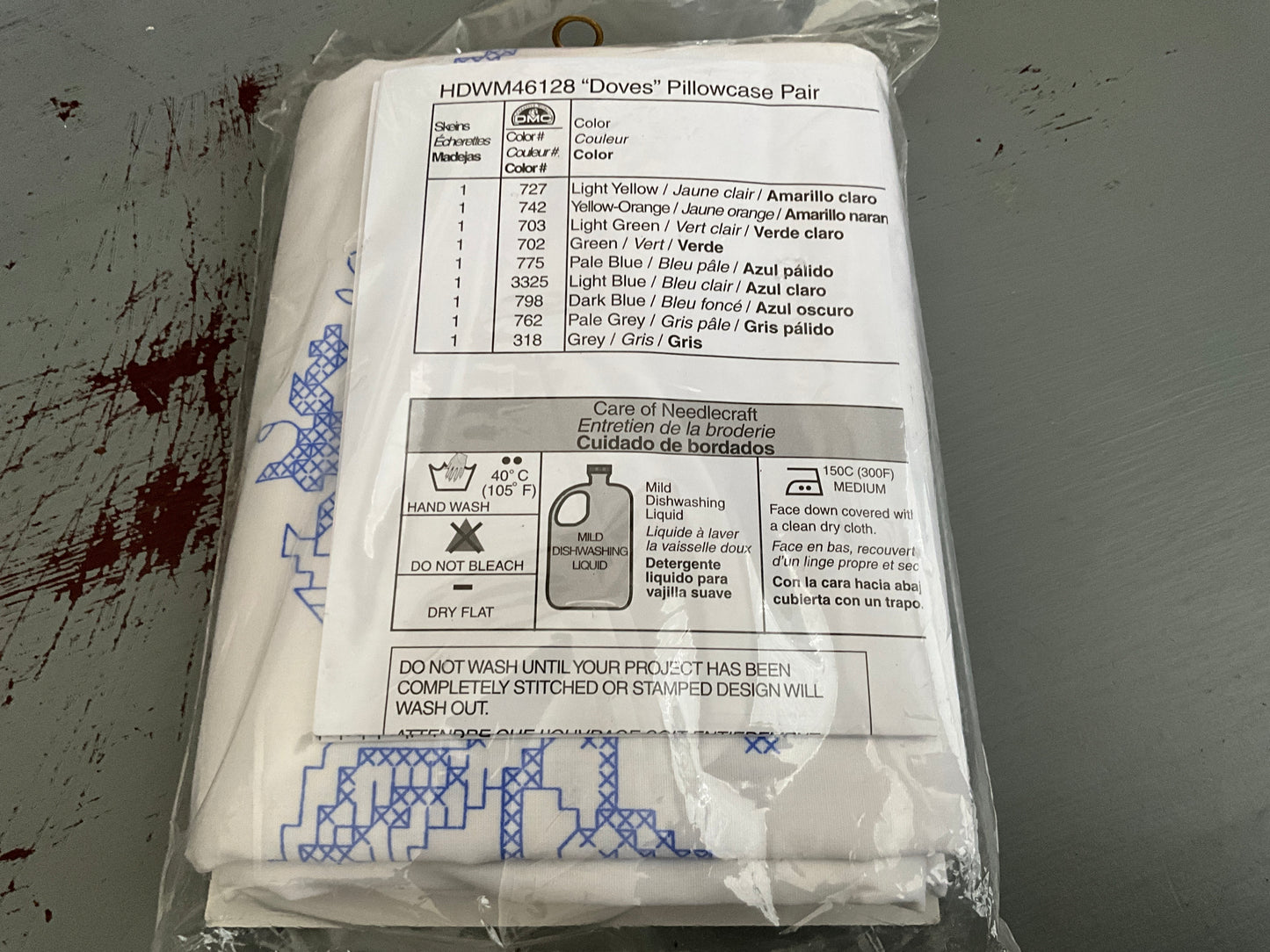 Bucilla Doves pair of stamped embroidery pillow cases