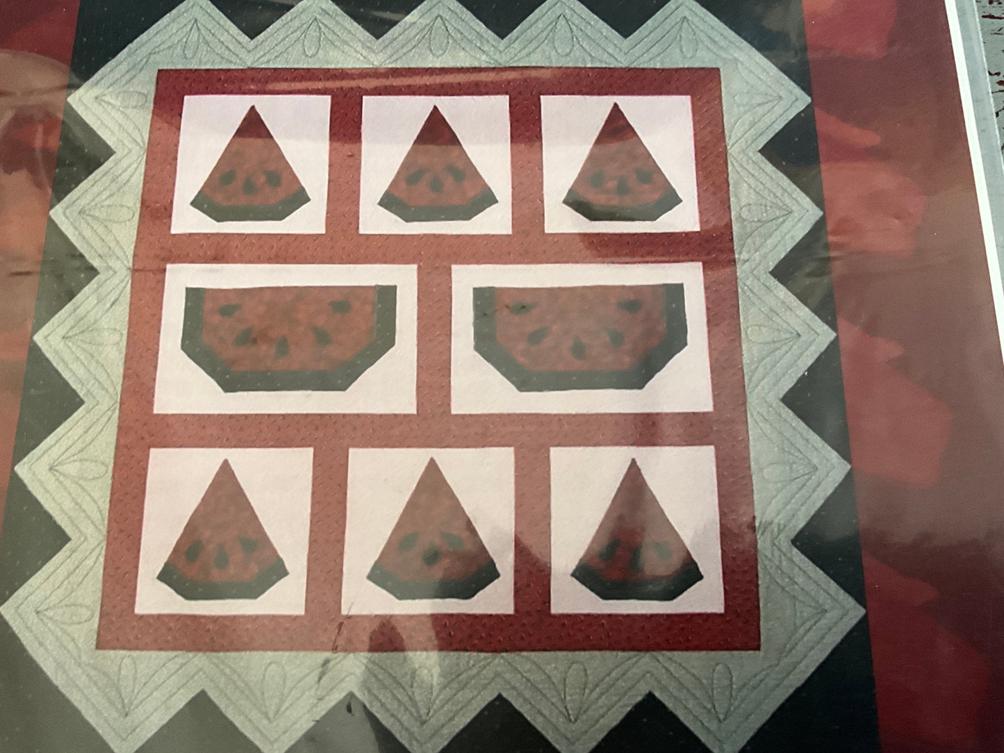 Pie Plate Patterns August (watermelon) Wallhanging quilt pattern