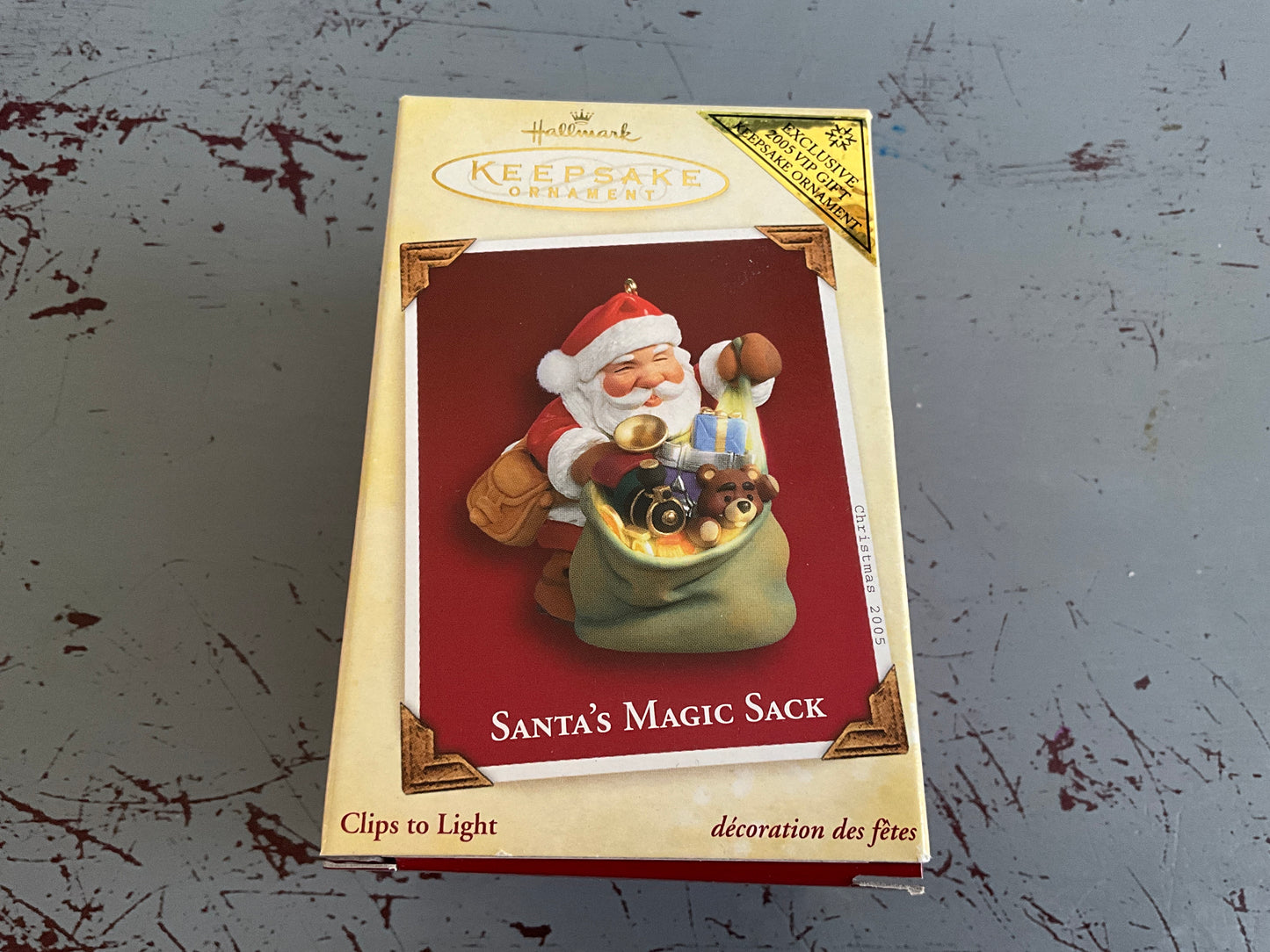 Hallmark Santa’s Magic Sack 2005 Exclusive VIP Gift Keepsake Ornament. QXG4465