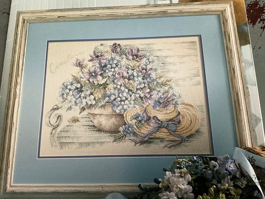 Leisure Arts Lanarte Garden Interlude cross stitch chart