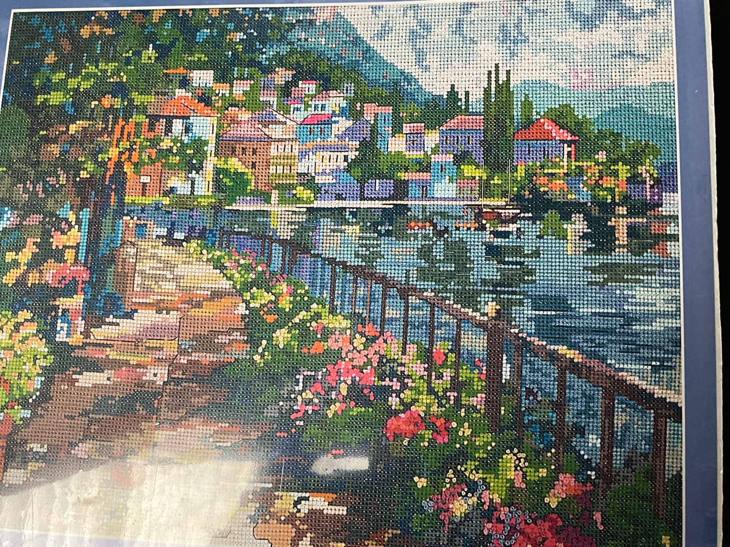 Candamar Designs Sunlit Stroll 51283 cross stitch kit