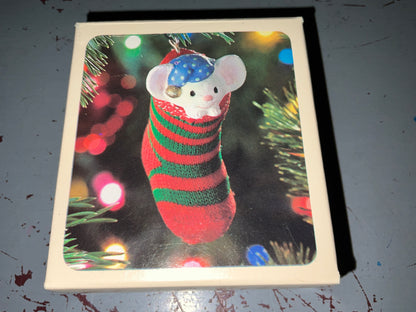 Hallmark The Stocking Mouse QX412-2