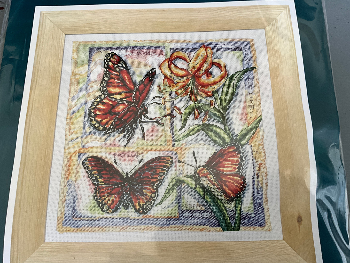 Fleur de Lis choice counted cross stitch kits see pictures and variations