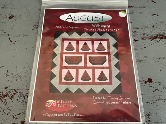 Pie Plate Patterns August (watermelon) Wallhanging quilt pattern