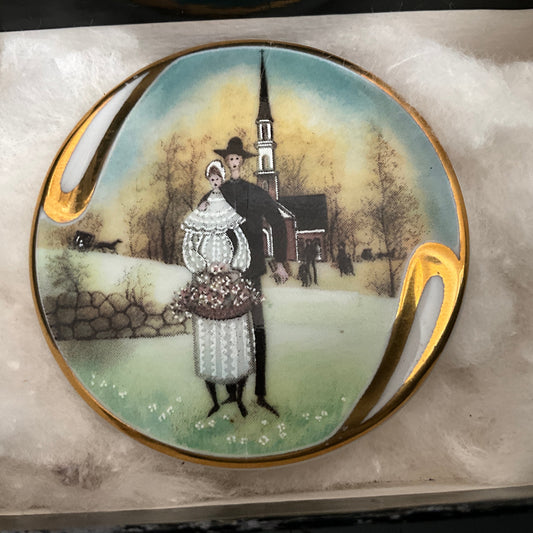 P. Buckley Moss Society Country Wedding vintage 1994 limited edition #13887 pin or pendant