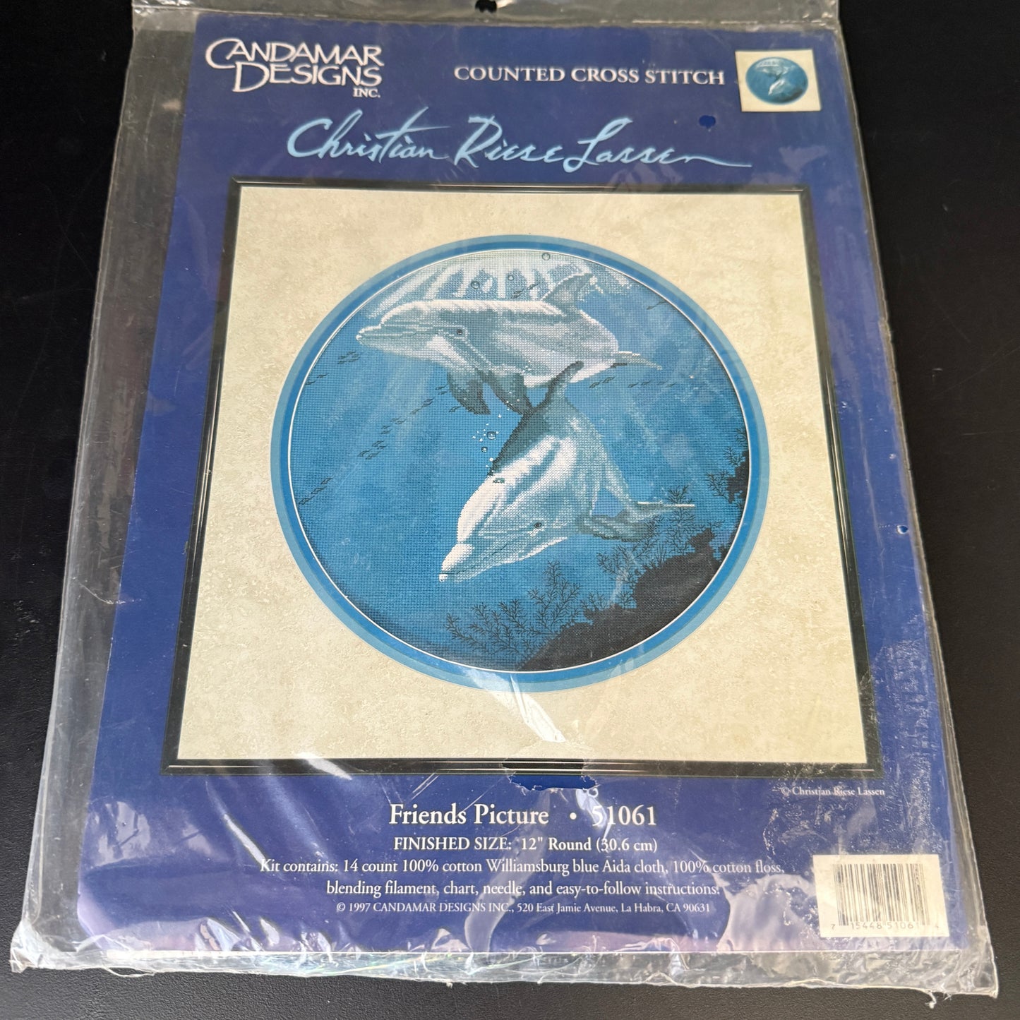 candamar Designs Friends Picture 51061 cross stitch kit on 14 count Williamsburg Blue AIDA