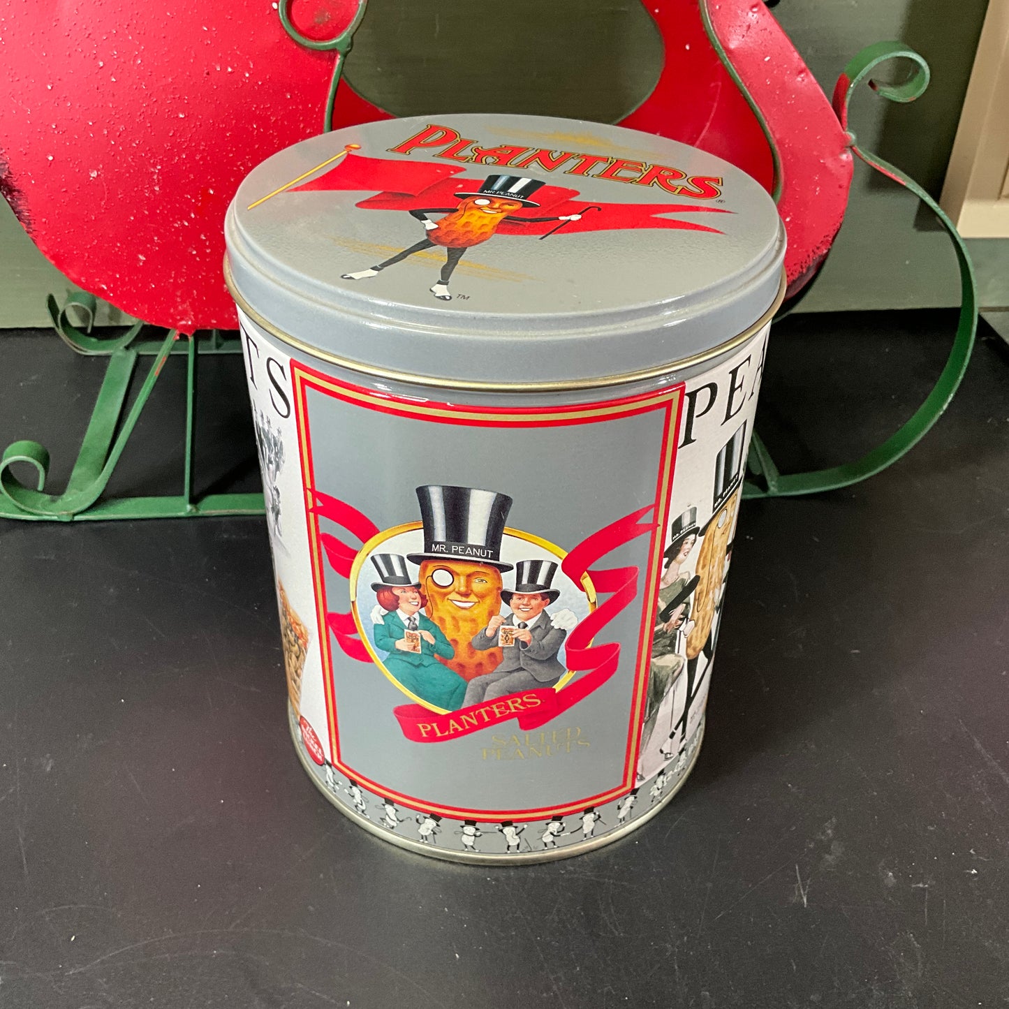 Planters Peanuts vintage 1989 round tin advertising collectible