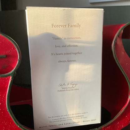 Hallmark Forever Family Dated 2007 Keepsake ornament QXG6397