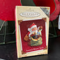 Hallmark Santas Magic Sack Dated 2005 Keepsake ornament QXG4465