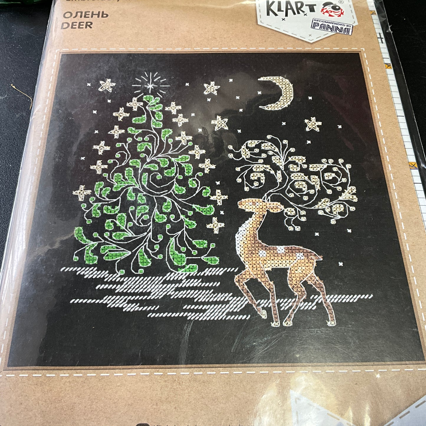 Klart Deer with tree recommended by Panna 8-289 embroidery kit