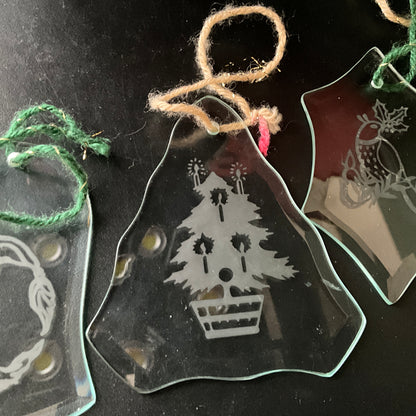 Elegant etched beveled glass set of 4 vintage Christmas ornaments