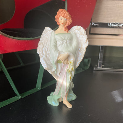 Hallmark 2005 Angel of Grace Keepsake Ornament