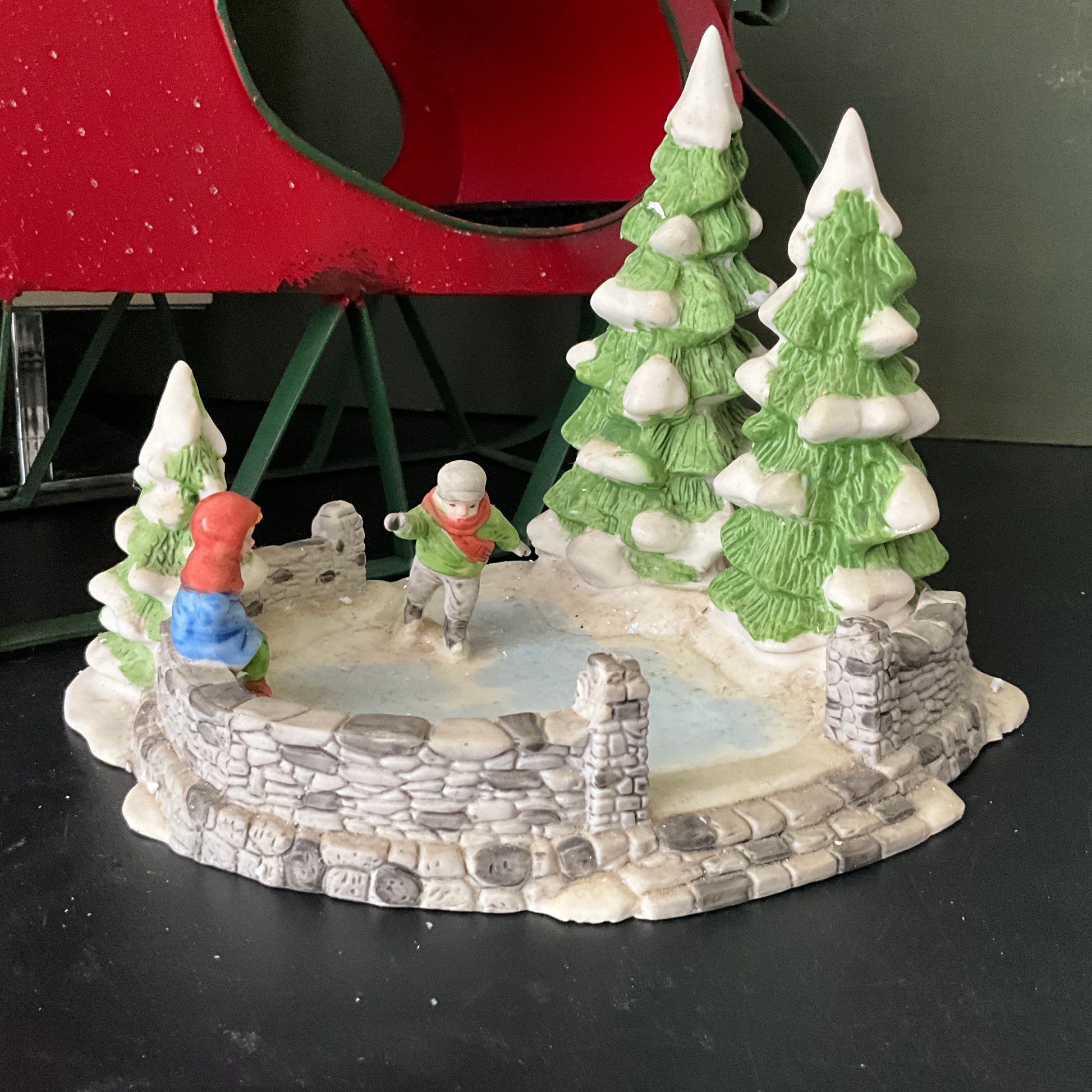 Department 56 - Skating Pond - Christmas in the City – Vintage Villages Department 56 - Skating Pond - Christmas in the City – Vintage Villages