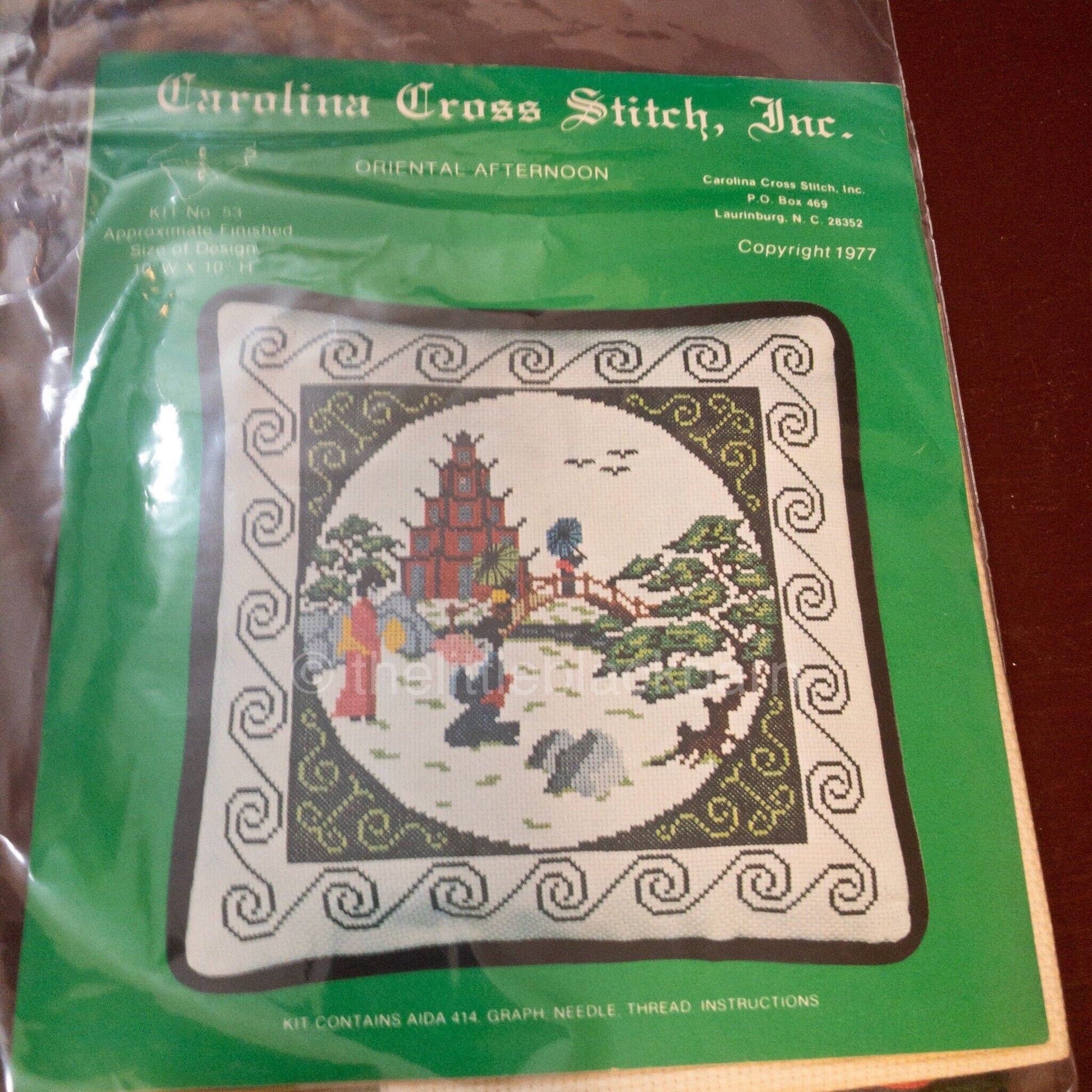 Carolina Cross Stitch, Oriental Afternoon, Vintage 1977, Kit 10 by 10 Inches*