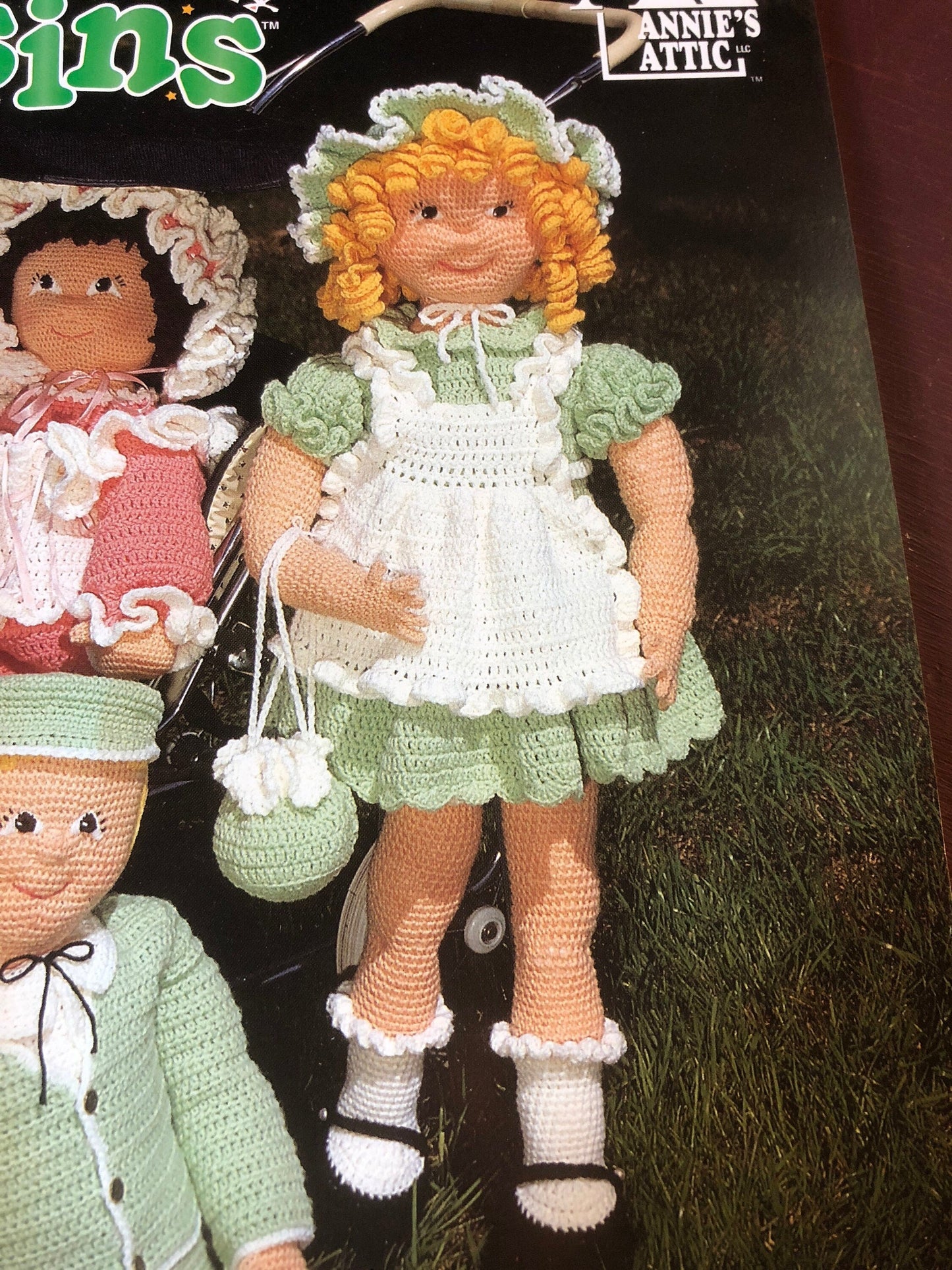 Annie&#39;s Attic, Crochet Cousins, Doll, Vintage 1997, Crochet Pattern Book