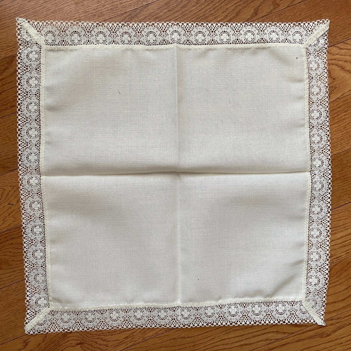 Carolina Cross Stitch Sal-Em Table Linens Ivory Choice Of... See Variations*