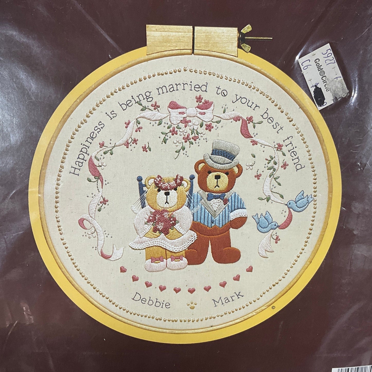 Sunset Stitchery Best Friends Wedding 2706 vintage 1985 embroidery kit fits 12 inch hoop