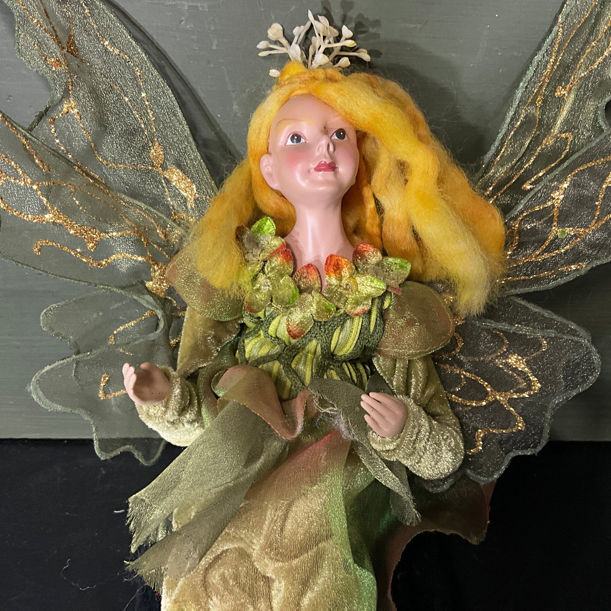 Beautiful Bookworm Fairy shelf sitter fairy vintage collectible figurine