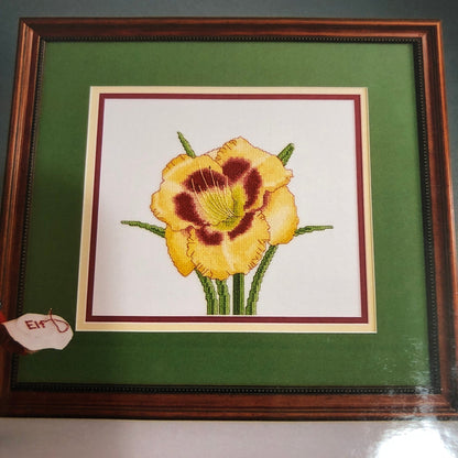 Elf Charts, Daylily, Custard Candy, Vintage 2000, Counted Cross Stitch Chart