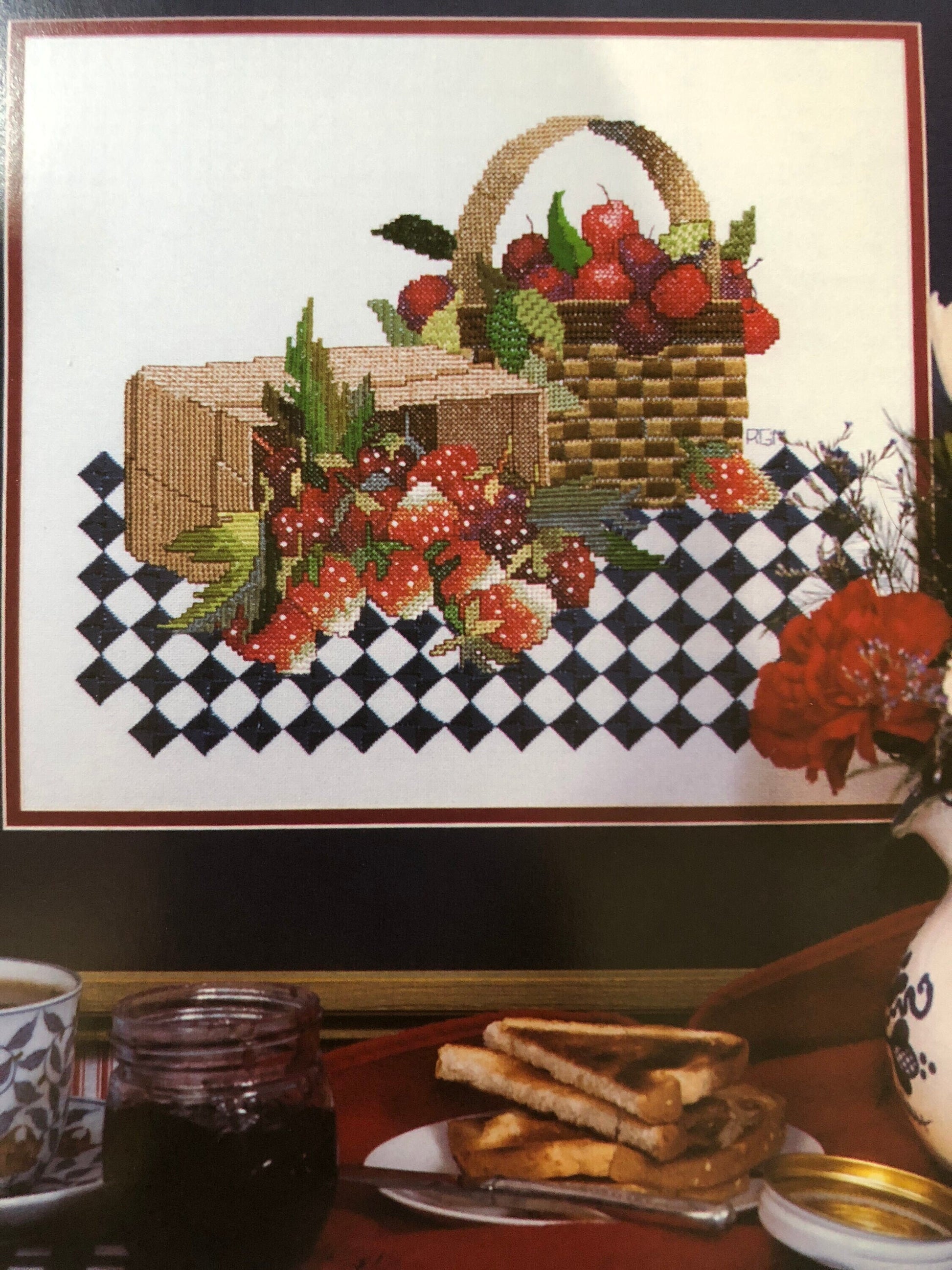 Ginger & Spice, Berries and Cherries, Charted Designs by Ginger Gouger Vintage 1997, Counted Cross Stitch Pattern 9801*