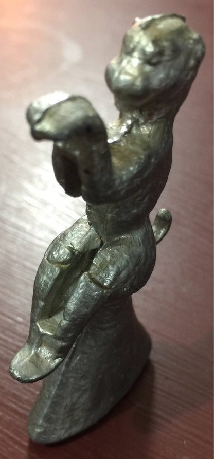 Lead Animal Figure on a pedestal, Vintage Collectible, really nice, 3&quot; tall looks like a dog sitting and begging