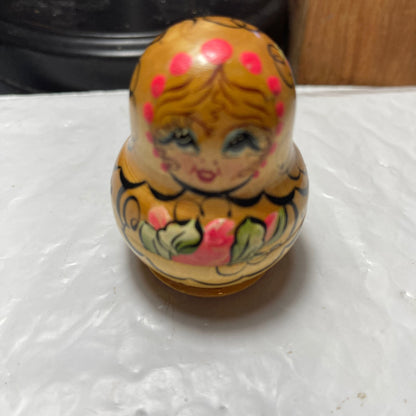 Matryoshka Nesting Doll Stack Of 5 Pretty Girl Vintage Collectible Art Doll Figurines