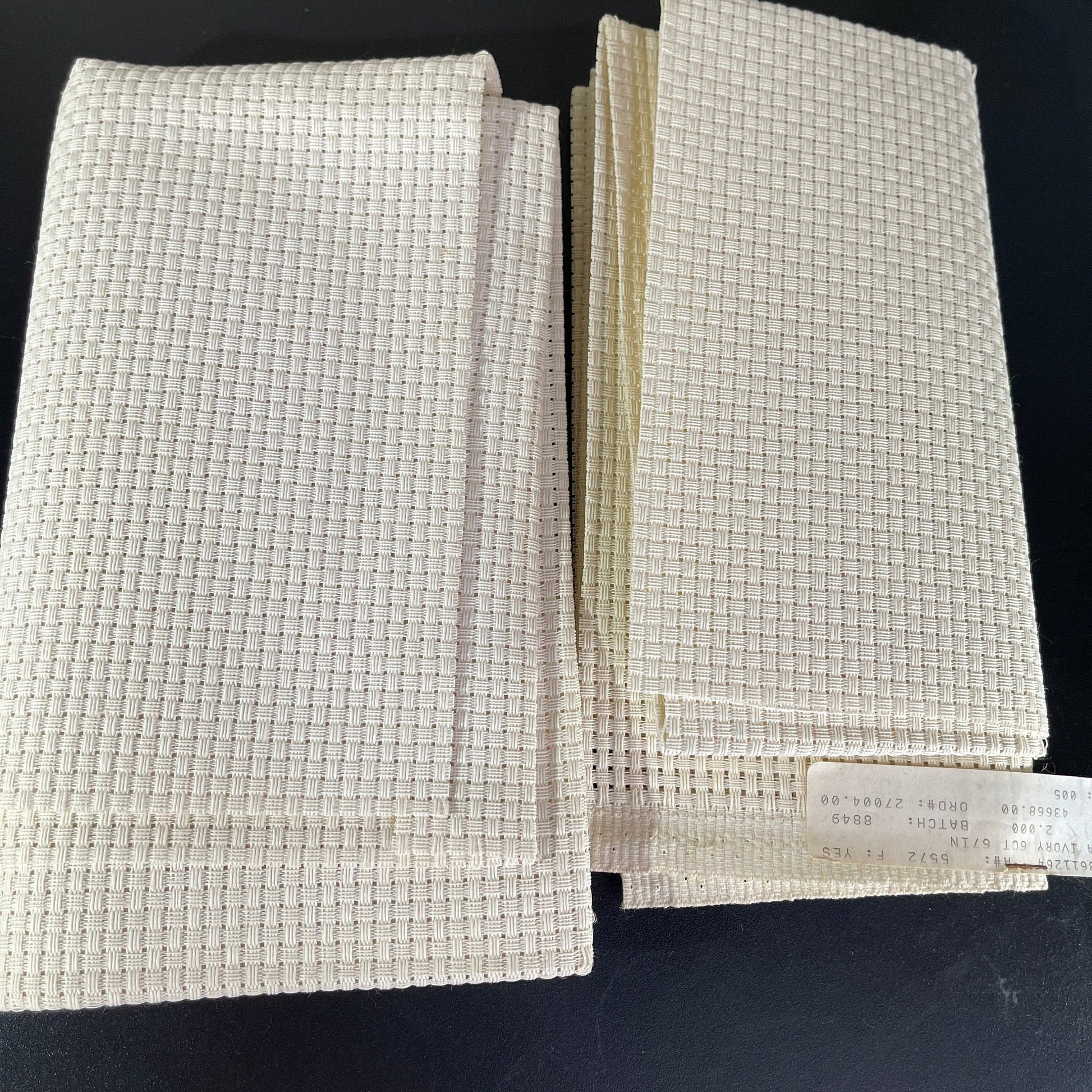 AIDA 6 count ivory 2 pieces 31 by 8 and 17 by 20 inches needlecraft fabric