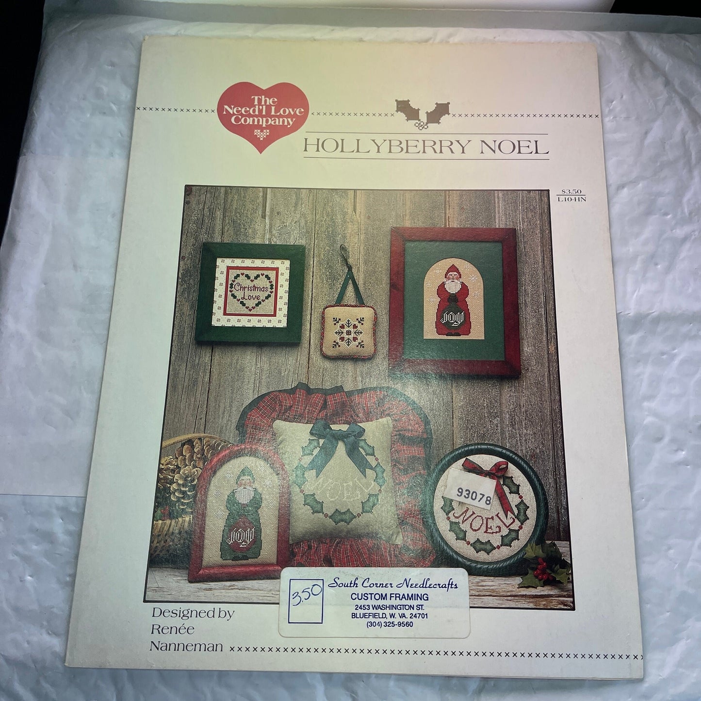 The Need&#39;l Love Company Set Of 2 Hollyberry Noel and My Favorite Christmas Vintage 1986 & 1992 Counted Cross Stitch Charts