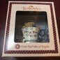 Teaberries, by Boyds Bears, Keep Your Chin Up, Figurine, NIB