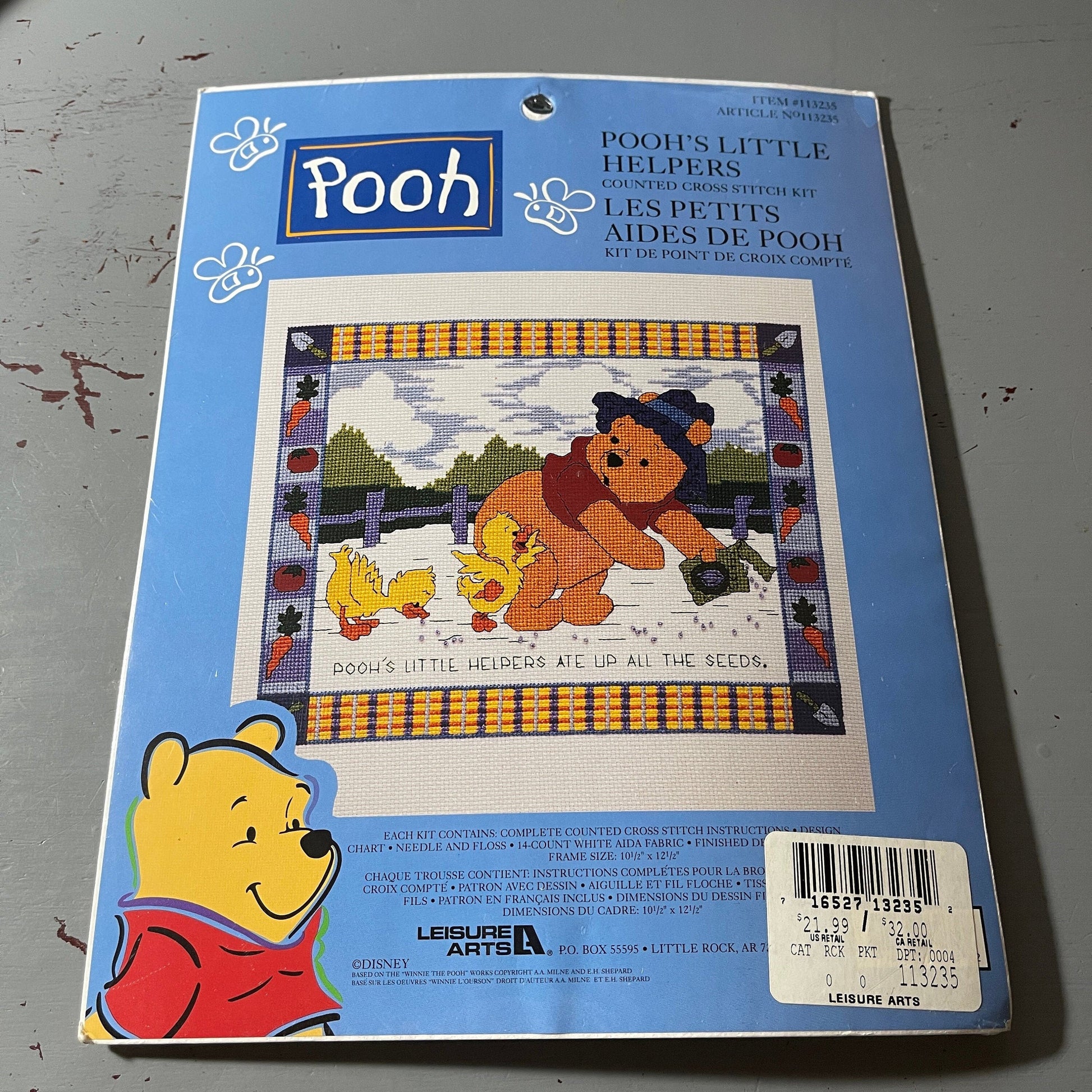 Disney&#39;s Leisure Arts Pooh&#39;s Little Helpers 113235 Winnie the Pooh counted cross stitch kit NIB*