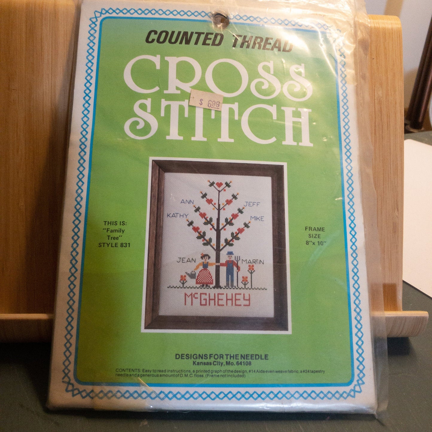 Designs For the Needle, Family Tree, Vintage 1980, Counted Cross Stitch Kit