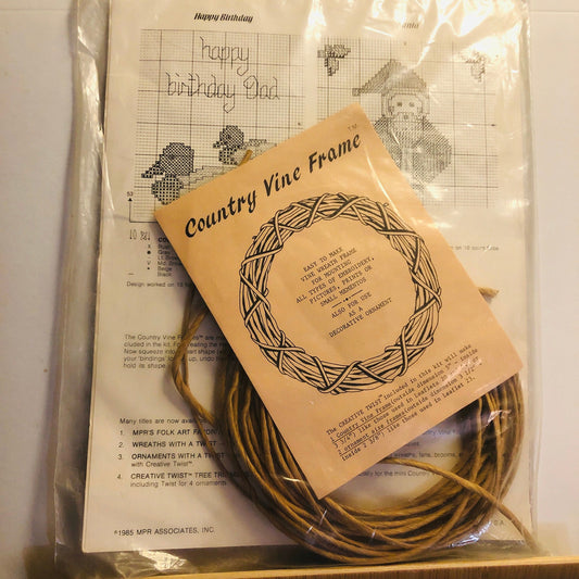 MPR, Country Vine, Frame-Ups, Patterns and Twist to make Frames, Vintage 1985 Kit